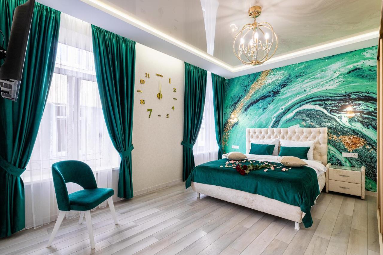 Rynok Square City Center Two Bedroom Apartment! Leópolis Exterior foto